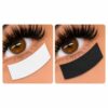 Foam Tape Ideal para pieles sensibles. Su textura suave evita el roce y la irritación en el globo ocular, brindando mayor comodidad durante la aplicación. No se mueve fácilmente, ofrece excelente fijación y contiene más de 50 pares. ¡Súper económica y perfecta para uso profesional!